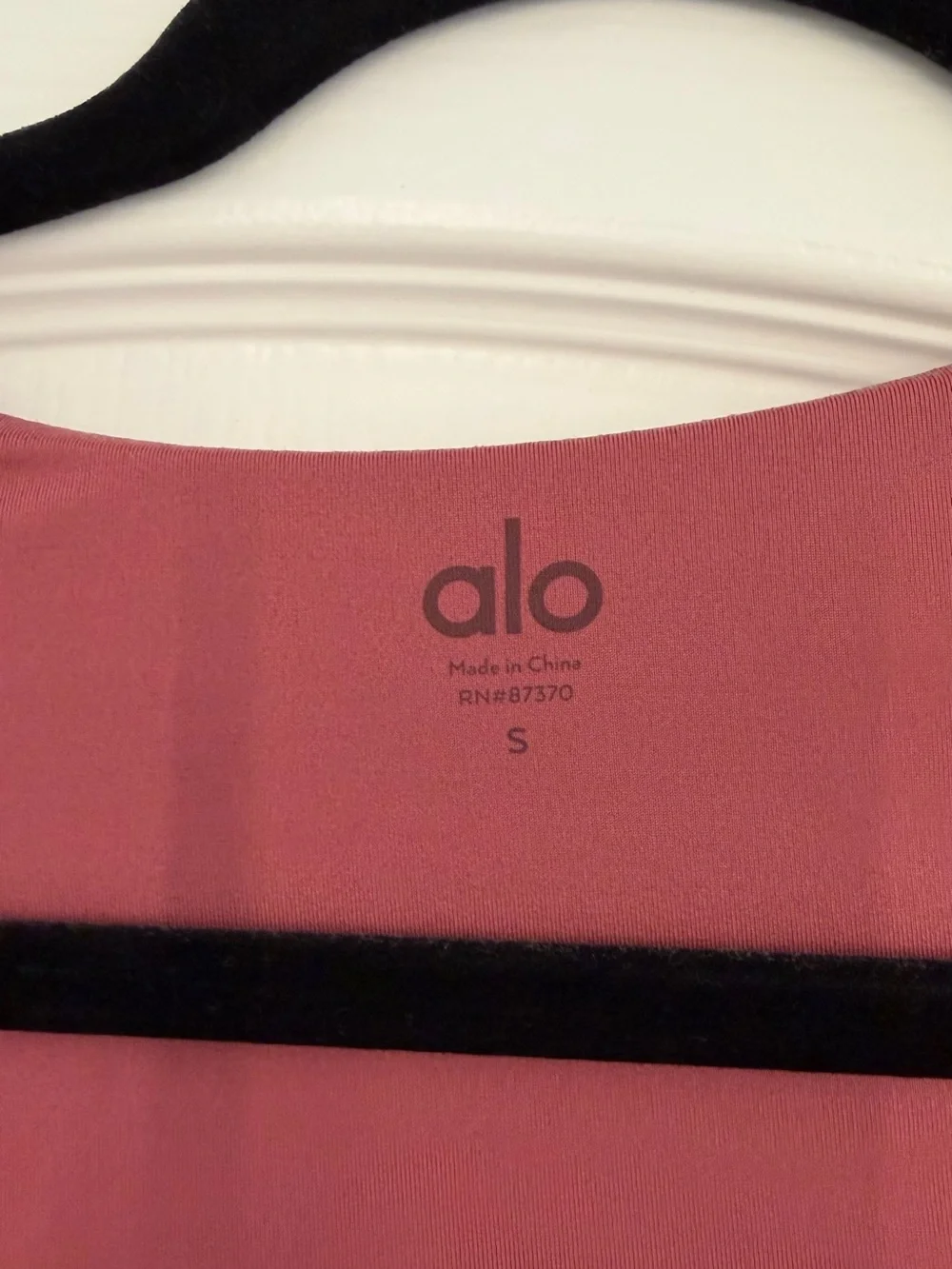 ALO Yoga Soft Sculpt Long-Sleeve Square-Neck Crop Top